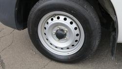 2015 Toyota Hilux Workmate TGN16R MY14 4x2 Glacier White