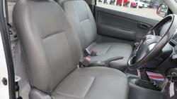 2015 Toyota Hilux Workmate TGN16R MY14 4x2 Glacier White