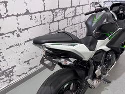 2022 Kawasaki Ninja 650L (LAMS) ABS Ninja White