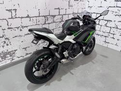 2022 Kawasaki Ninja 650L (LAMS) ABS Ninja White