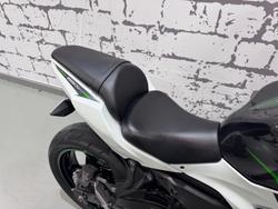 2022 Kawasaki Ninja 650L (LAMS) ABS Ninja White