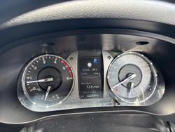 2022 Toyota Hilux SR