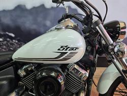 2016 Yamaha XVS650 V-STAR CUSTOM WHITE