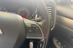 2015 Mitsubishi Outlander LS