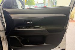 2015 Mitsubishi Outlander LS