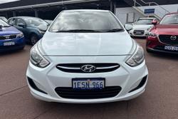 2015 Hyundai Accent Active
