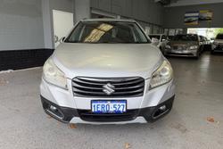 2014 Suzuki S-Cross GLX
