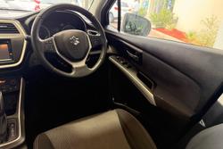2014 Suzuki S-Cross GLX