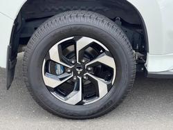 2024 Mitsubishi Pajero Sport Exceed