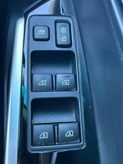 2022 Mitsubishi Pajero Sport GLX