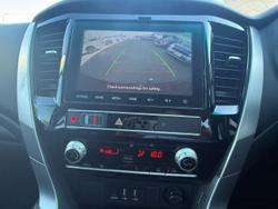 2022 Mitsubishi Pajero Sport GLX