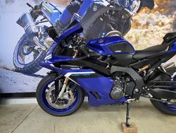 2025 Yamaha YZF-R9 BLUE