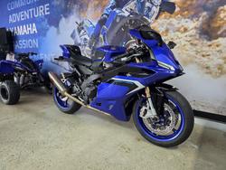 2025 Yamaha YZF-R9 BLUE