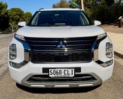 2021 Mitsubishi Outlander Exceed