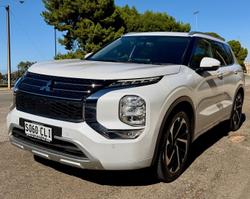 2021 Mitsubishi Outlander Exceed