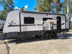 2026 Traveller Destination Track 20