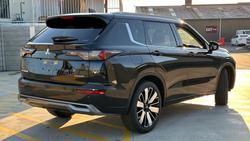 2026 Mitsubishi Outlander Exceed ZM MY25 AWD Black Diamond