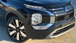 2026 Mitsubishi Outlander Exceed ZM MY25 AWD Black Diamond