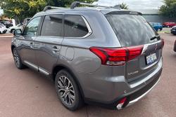 2017 Mitsubishi Outlander LS