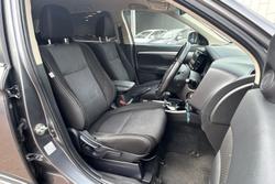 2017 Mitsubishi Outlander LS