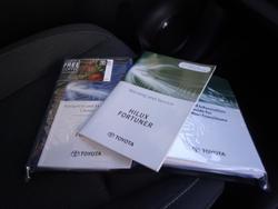 2023 Toyota Hilux SR