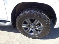 2023 Toyota Hilux SR GUN126R 4X4 Dual Range Glacier White