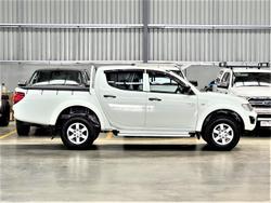 2012 Mitsubishi Triton GLX MN MY12 4X4 Dual Range White