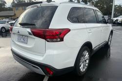 2019 Mitsubishi Outlander ES