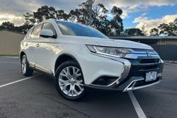2019 Mitsubishi Outlander ES