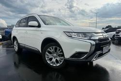 2019 Mitsubishi Outlander ES