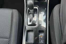 2019 Mitsubishi Outlander ES