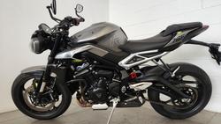 2023 Triumph Street Triple R 765 Street Triple Grey