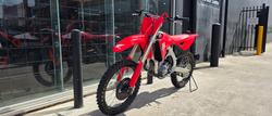 2025 Honda CRF250R RED