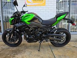 2026 Kawasaki Z900 (ZR900STFNN) Green