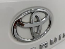 2024 Toyota Landcruiser GXL FJA300R 4X4 Dual Range Glacier White