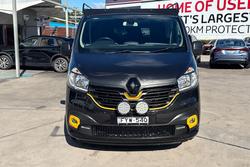 2018 Renault Trafic Formula Edition X82