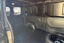 2018 Renault Trafic Formula Edition X82