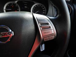 2016 Nissan Navara ST