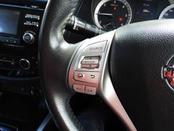2016 Nissan Navara ST