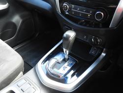 2016 Nissan Navara ST