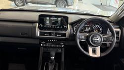 2026 Nissan Navara ST-X