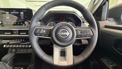 2026 Nissan Navara ST-X