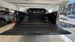 2026 Nissan Navara ST-X