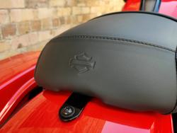 2026 HARLEY-DAVIDSON STREET GLIDE 117 (FLHX) ROAD BLOOD ORANGE