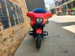 2026 HARLEY-DAVIDSON STREET GLIDE 117 (FLHX) ROAD BLOOD ORANGE