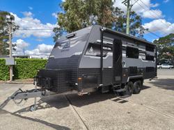 New AGE Caravans Road OWL 19 Expedition