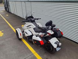 2013 Can-Am Spyder ST Limited SE5 Spyder ST White