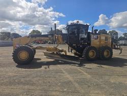 2023 CAT 150 Awd - Mastless Gps