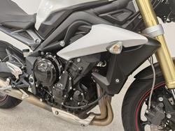2016 Triumph STREET TRIPLE White