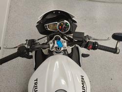 2016 Triumph STREET TRIPLE White